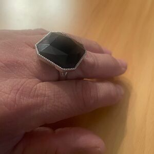 St. John Elegant Black Hexagon Ring